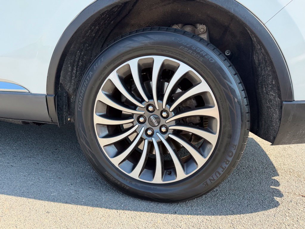 Used 2022 Lincoln Aviator Reserve w/ Equipment Group 201A AWD/4WD image 36