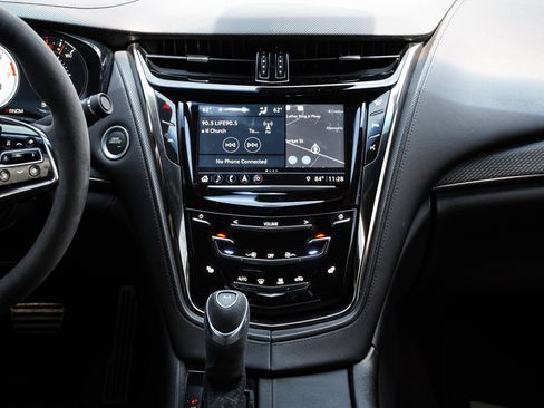 Used 2019 Cadillac CTS V w/ Carbon Fibre Package RWD image 29
