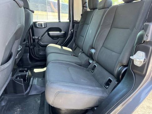 Used 2021 Jeep Gladiator Sport w/ Trailer Tow Package AWD/4WD image 20
