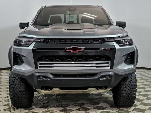Used 2023 Chevrolet Colorado ZR2 w/ ZR2 Convenience Package III AWD/4WD image 4