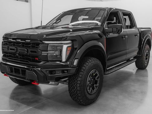 Used 2025 Ford F150 Raptor w/ Equipment Group 803A Raptor R AWD/4WD image 13