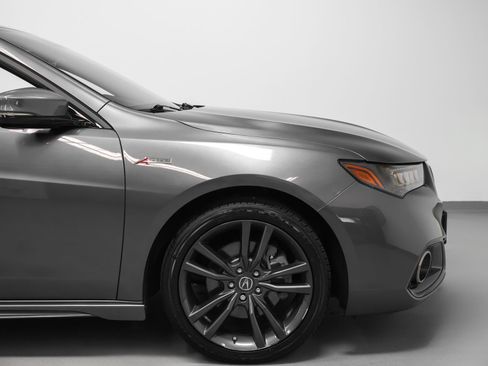 Used 2018 Acura TLX V6 w/ Technology & A-SPEC Pkg AWD/4WD image 13