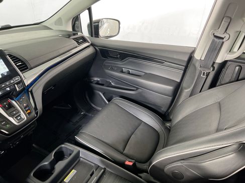 Used 2023 Honda Odyssey Elite image 24