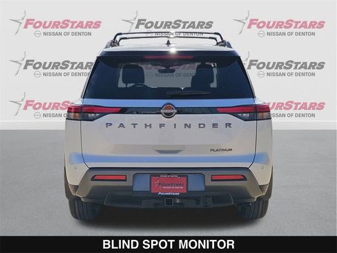 New 2026 Nissan Pathfinder Platinum image 5