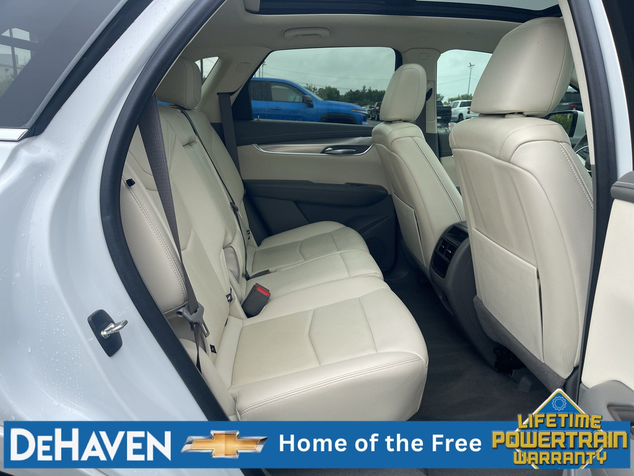 Used 2021 Cadillac XT5 Premium Luxury FWD image 28