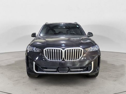 Used 2025 BMW X5 xDrive50e w/ Climate Comfort Package image 8
