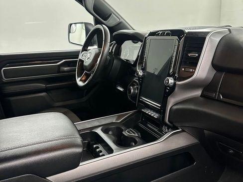 Used 2023 RAM 1500 Big Horn AWD/4WD image 39