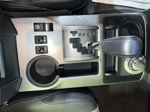 Used 2023 Toyota 4Runner SR5 Premium w/ Moonroof Package AWD/4WD image 22