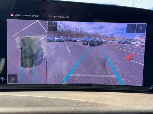 New 2025 Audi Q5 Premium image 17