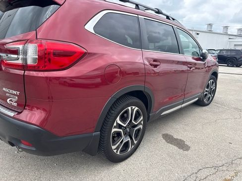 Used 2023 Subaru Ascent Limited w/ Technology Package AWD/4WD image 3