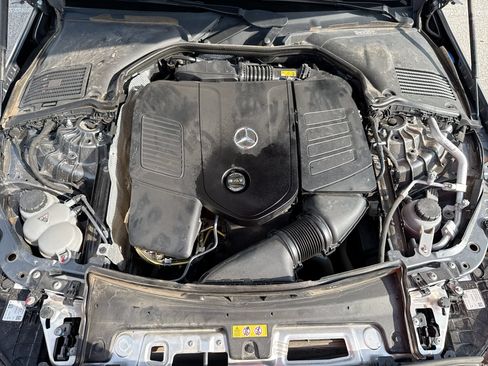 Used 2025 Mercedes-Benz C 300 Sedan image 18