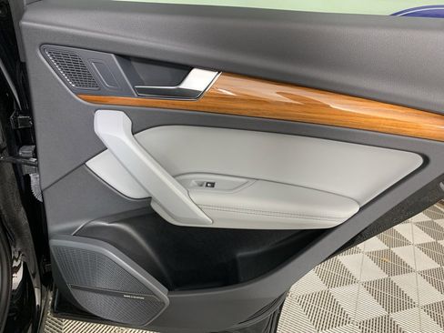 Used 2023 Audi Q5 2.0T Premium Plus image 37