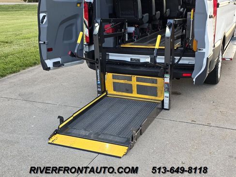 Used 2019 Ford Transit 150 XL RWD image 3