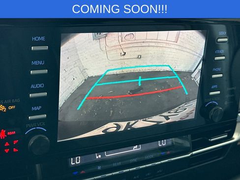 Used 2022 Toyota Sienna LE FWD image 21