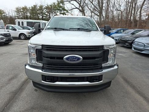 Used 2018 Ford F250 XL w/ Power Equipment Group image 2
