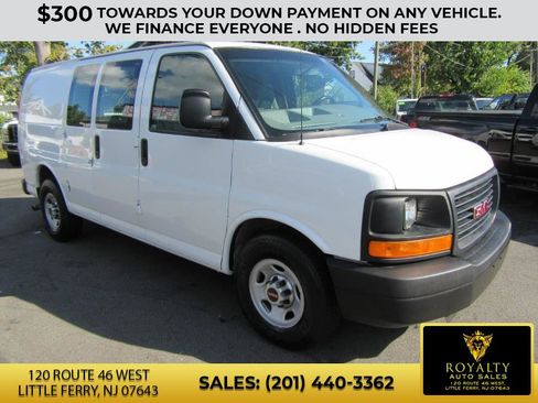 Used 2015 GMC Savana 2500 image 6