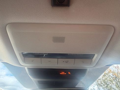 Used 2020 MAZDA CX-30 AWD w/ Select Package image 21