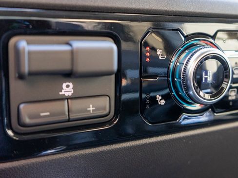 New 2026 GMC Sierra 1500 Elevation w/ Elevation Premium Package image 26