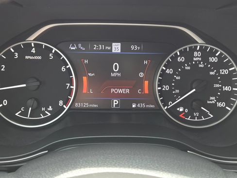 Used 2023 Nissan Maxima SR w/ Sport Mat Group FWD image 28