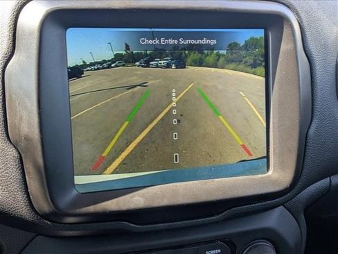 Used 2023 Jeep Renegade Trailhawk image 10