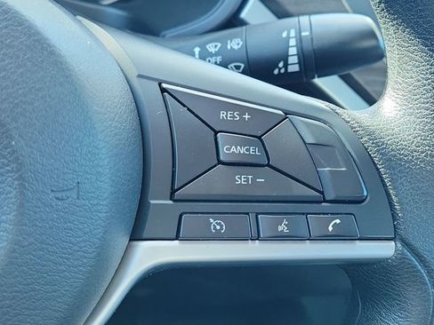 Used 2025 Nissan Altima 2.5 SV image 24