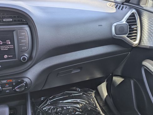 Certified 2024 Kia Soul LX w/ Option Group 015 FWD image 18