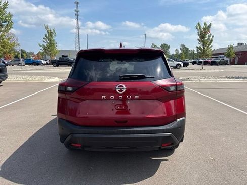 Used 2021 Nissan Rogue S FWD image 4