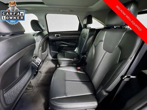 Certified 2023 Kia Sorento SX image 26