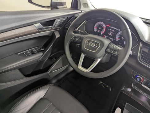 Certified 2024 Audi Q5 Premium w/ Premium Plus Package AWD/4WD image 9
