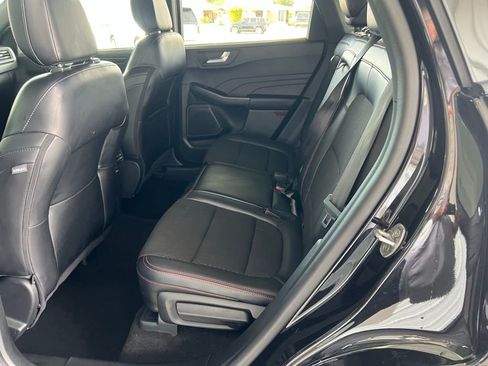 Used 2024 Ford Escape ST-Line image 17