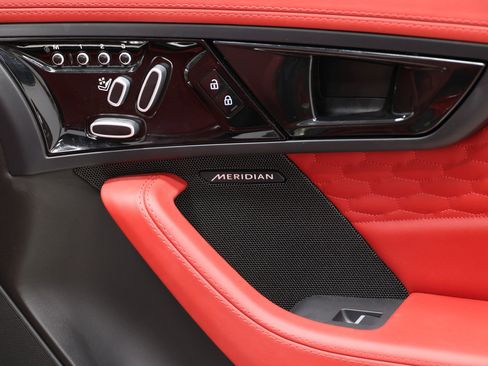 Used 2024 Jaguar F-TYPE R image 51