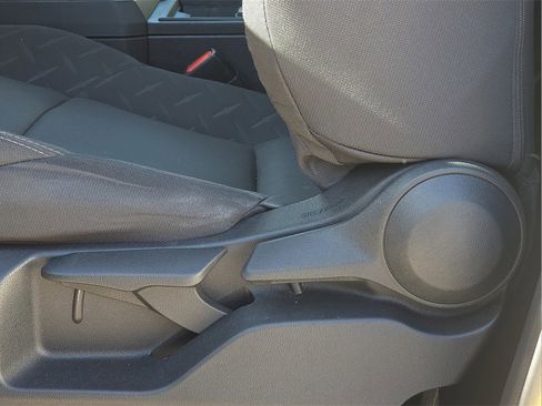 Certified 2025 Toyota Tacoma SR image 17