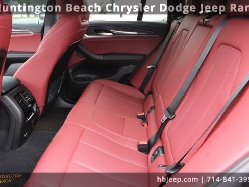 Used 2024 BMW X4 M40i w/ Premium Package image 44