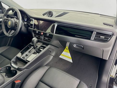 New 2026 Porsche Macan S image 33
