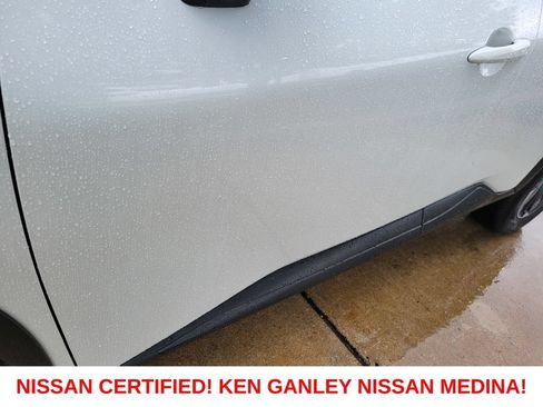 Certified 2026 Nissan Rogue SV AWD/4WD image 11