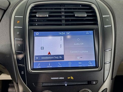 Used 2019 Lincoln Nautilus Reserve w/ Cargo Utility Package image 22