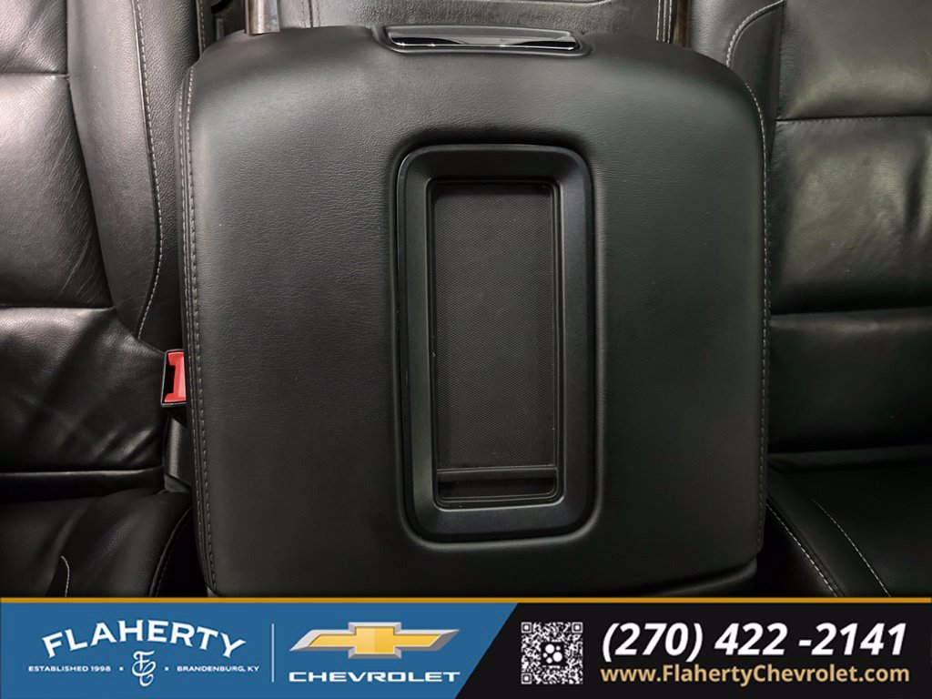 Used 2016 Chevrolet Suburban LT AWD/4WD image 35