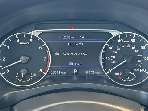Used 2025 Nissan Altima 2.5 SV FWD image 23