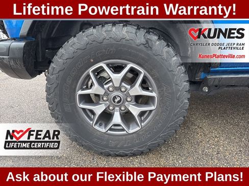 Used 2023 Ford Bronco Badlands image 13