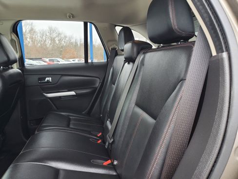 Used 2013 Ford Edge SEL image 18