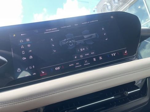 New 2025 Audi A6 e-tron Premium Plus image 21