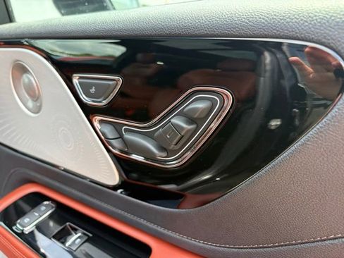 Used 2025 Lincoln Aviator Reserve w/ Luxury Package AWD/4WD image 29