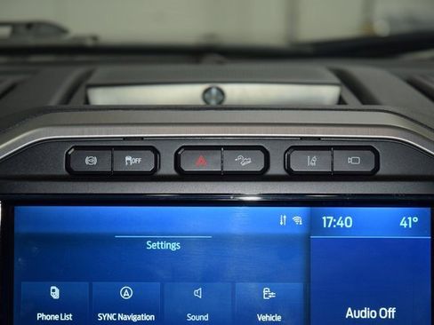 Used 2022 Ford F450 Platinum w/ FX4 Off-Road Package image 34