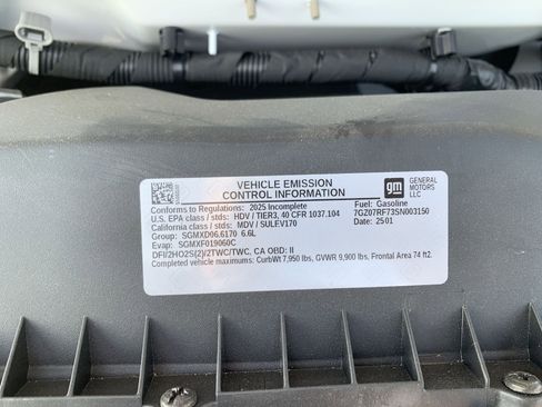 New 2025 GMC Savana 3500 w/ Power Convenience Package RWD image 40