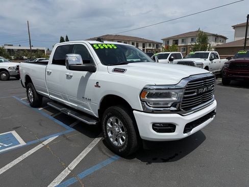 Used 2024 RAM 2500 Laramie AWD/4WD image 1