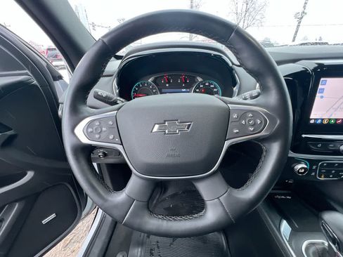 Used 2023 Chevrolet Traverse RS image 14