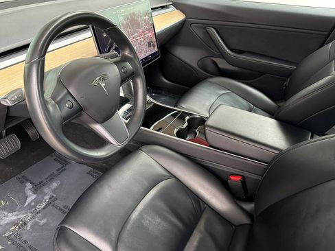 Used 2017 Tesla Model 3 Long Range image 11