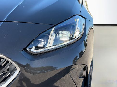 Used 2025 BMW 228i xDrive 228 xDrive image 9