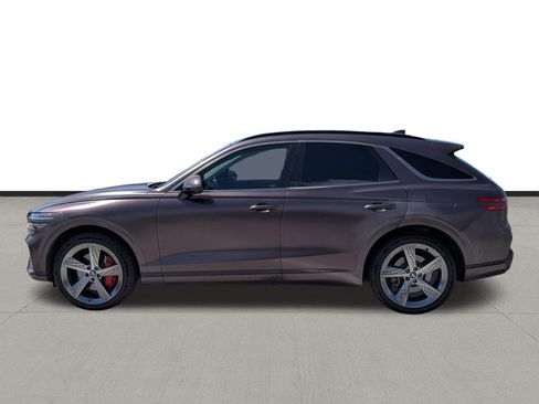 Used 2022 Genesis GV70 3.5T Sport w/ Sport Prestige Package AWD/4WD image 8