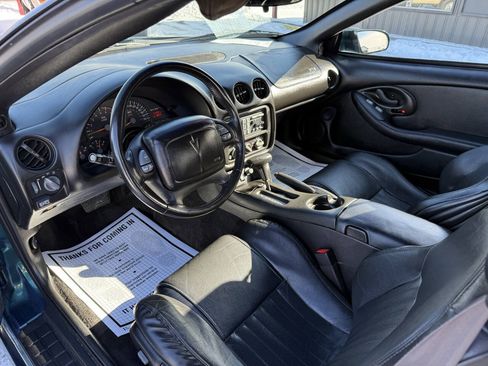 Used 2001 Pontiac Firebird Trans Am RWD image 13